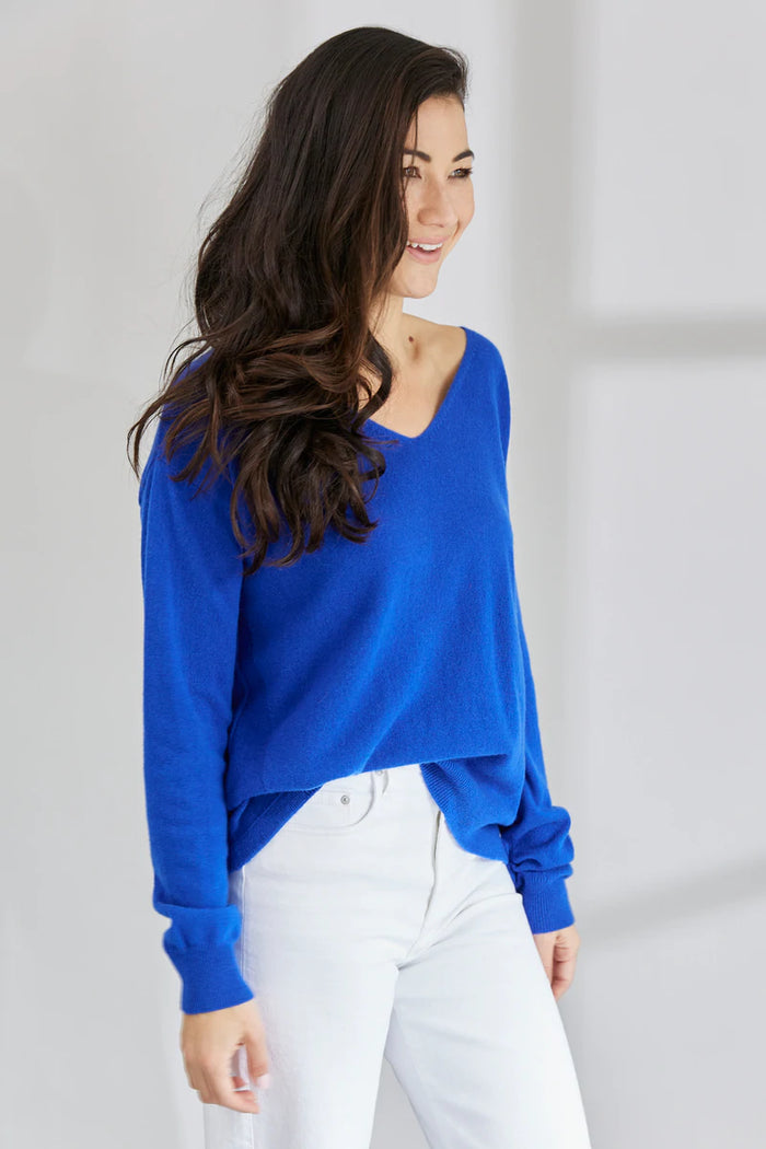 Mia Fratino Hanna Vee Sweater 22128