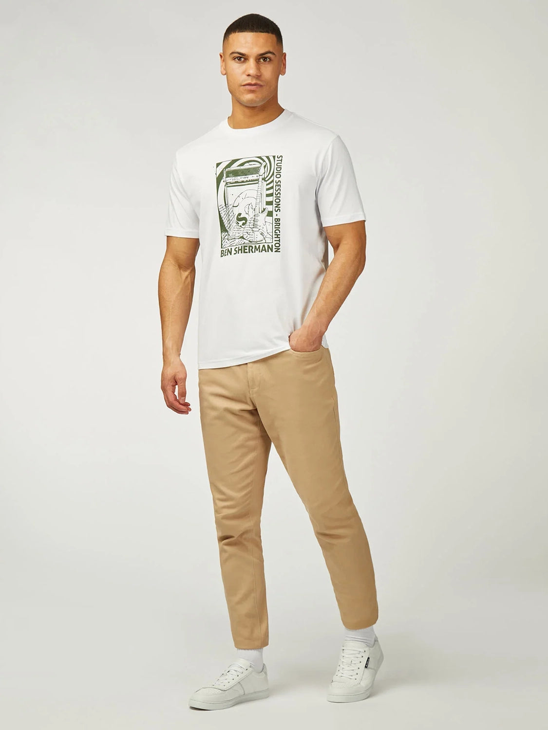 Ben Sherman Rehersal Room Tee in White B0078224