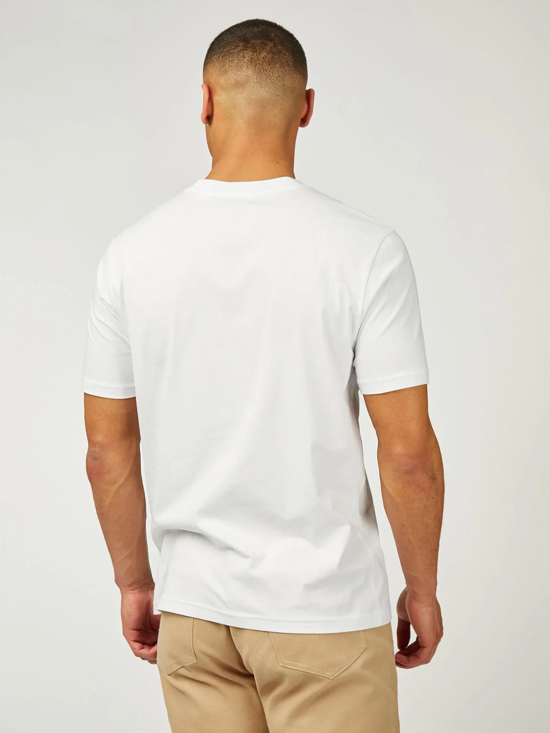 Ben Sherman Rehersal Room Tee in White B0078224