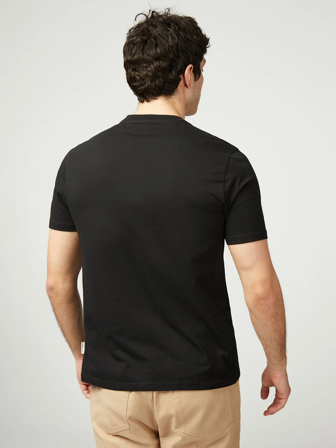Ben Sherman Gentlemens Tins Tee in Black B0078225