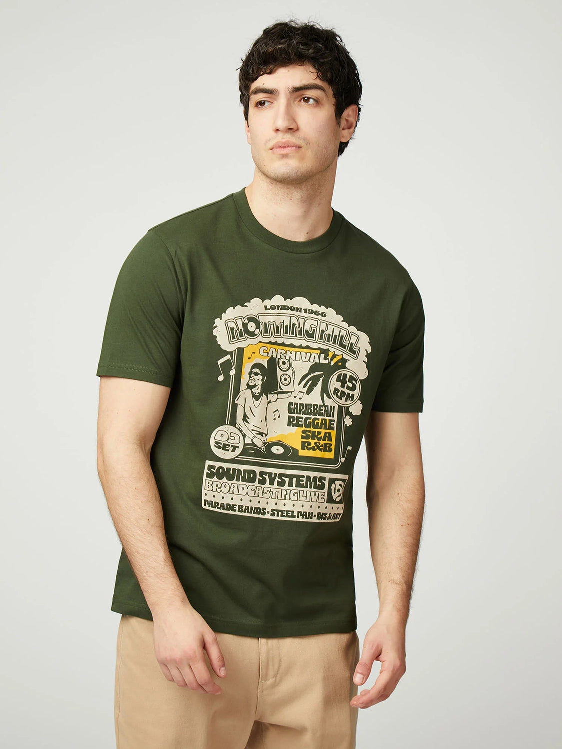 Ben Sherman Notting Hill Carnival Tee in Green B0078245