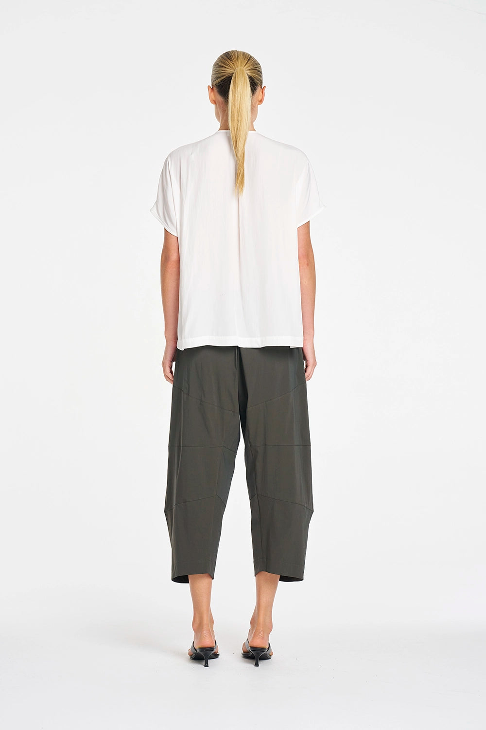 Mela Purdie Cropped Tuscan Pant in Bark F65 1514 - Pre-Order September Delivery