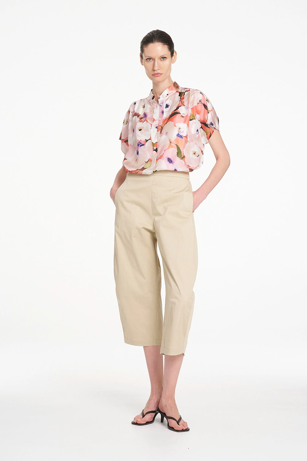Mela Purdie Crop Barrel Pant in Straw F419 10003 - Pre-Order November Delivery