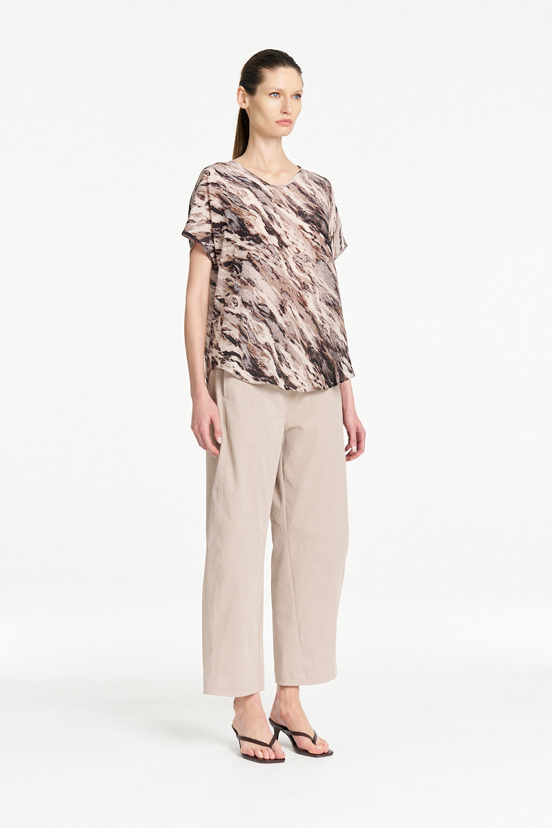 Mela Purdie Barrel Leg Pant in Fawn F416 10002 - Pre-Order August Delivery