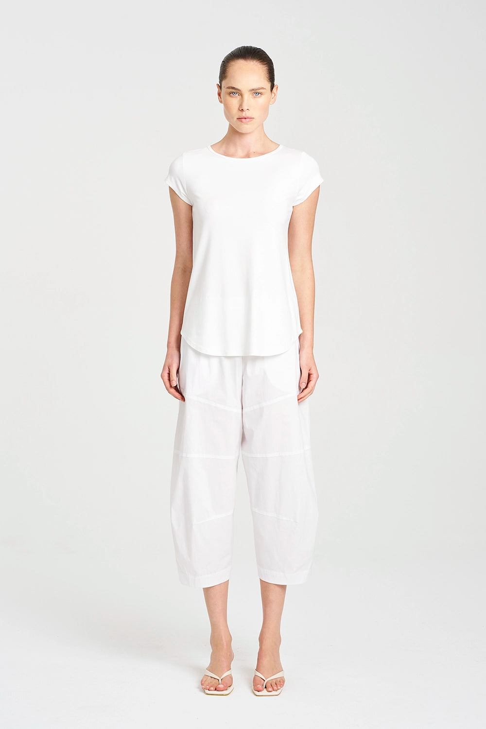 Mela Purdie Cafe T F01 2135