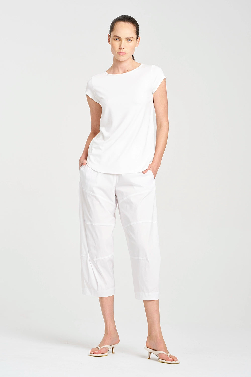 Mela Purdie Cafe T F01 2135