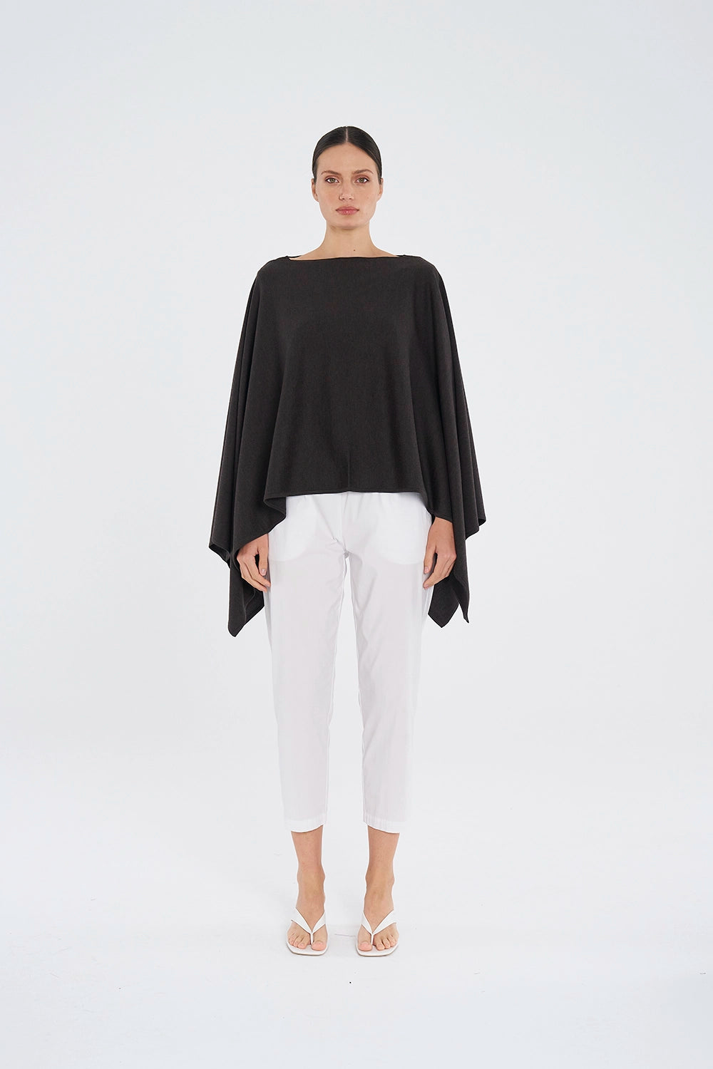 Mela Purdie Slice Throw in Fudge F14 9309 - Pre-Order February Delivery