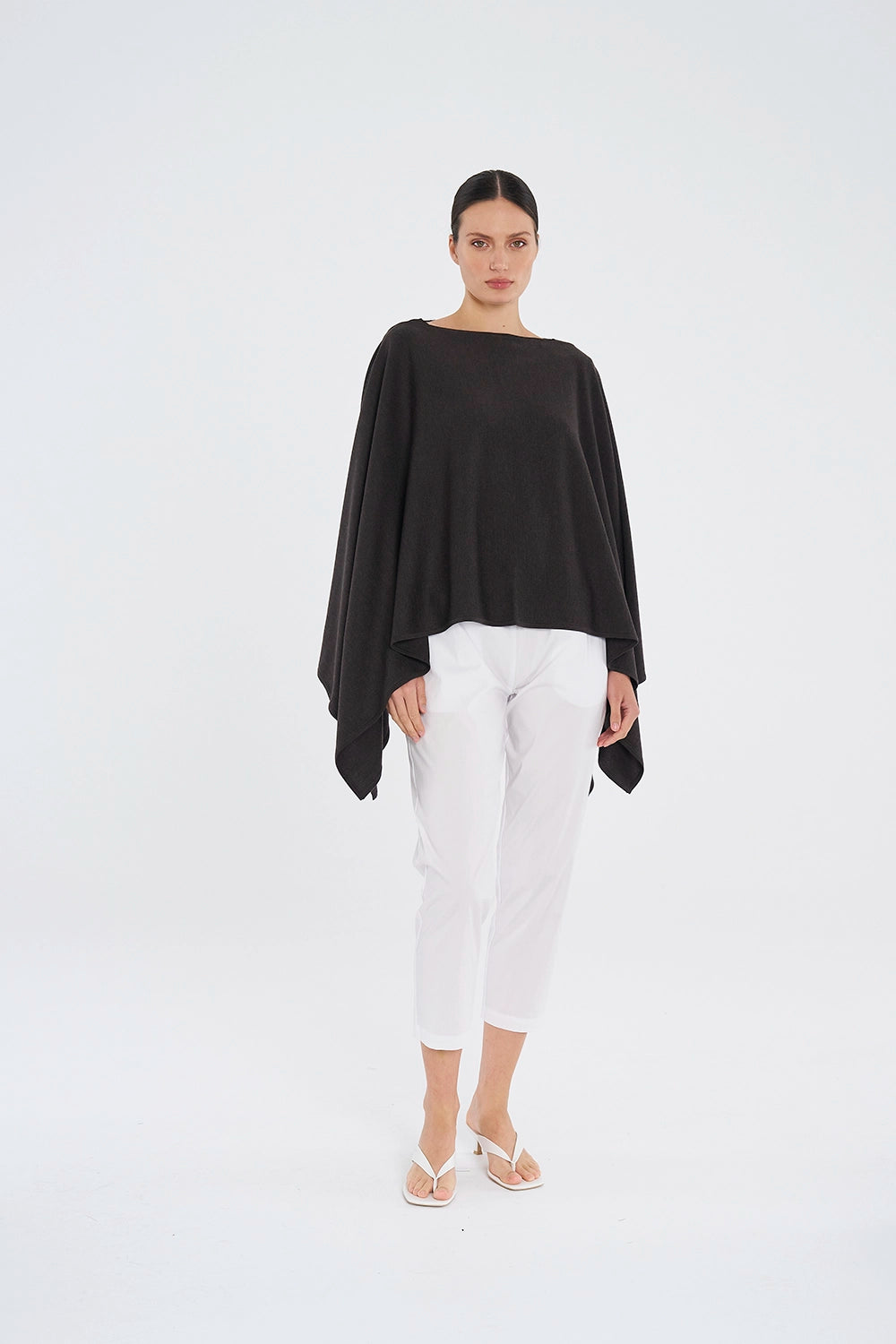 Mela Purdie Slice Throw in Fudge F14 9309 - Pre-Order February Delivery