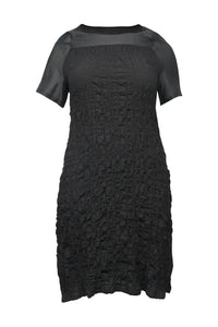 Moyuru SeaSucker Dress in Black 251610