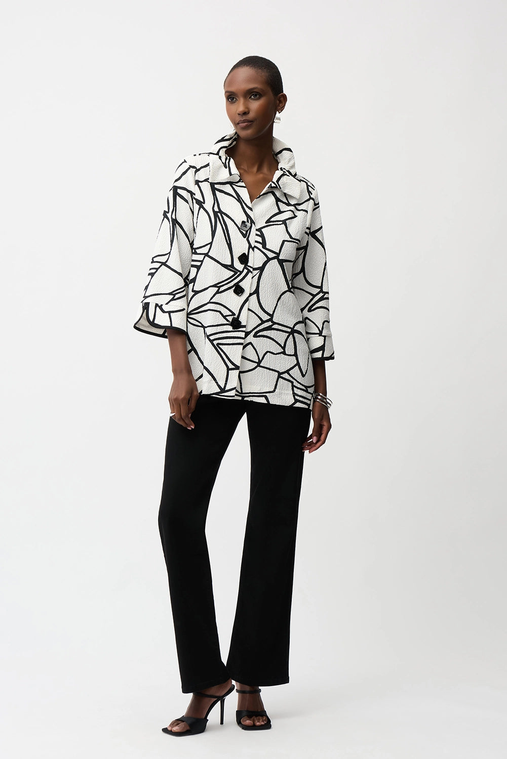Joseph Ribkoff Seersucker Abstract Print Trapeze Jacket With Contrast Button Jr261239