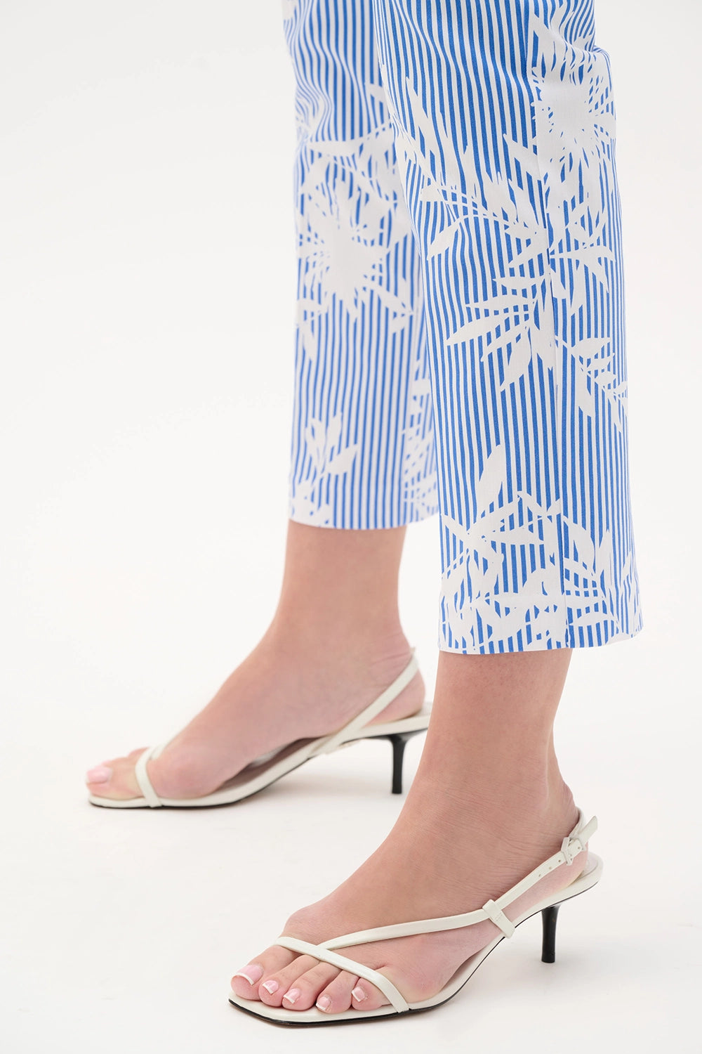 Joseph Ribkoff Millennium Printed Straight Pull-On Pants Jr262192