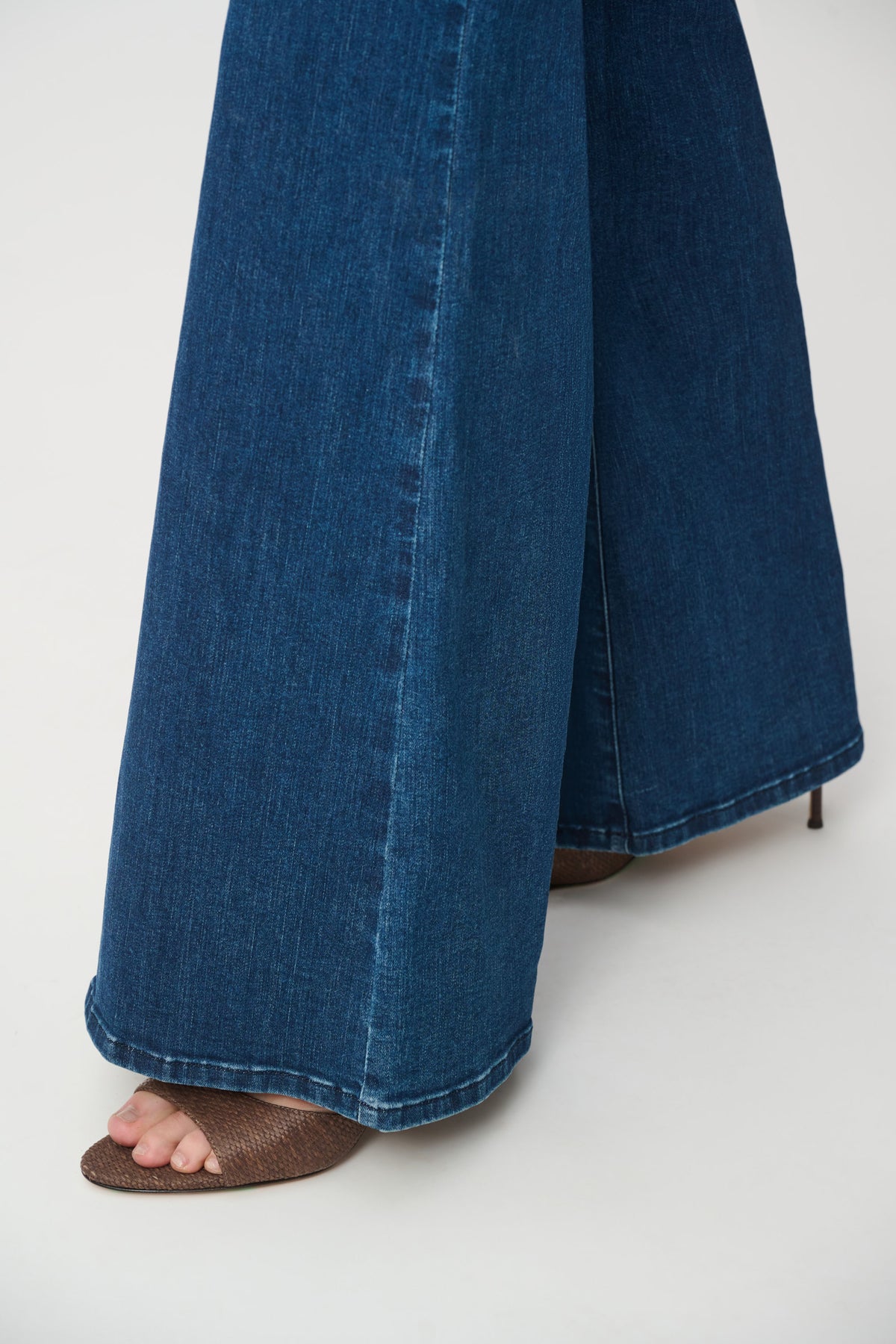 Joseph Ribkoff Repreve® High Rise Flare Jeans Jr271917