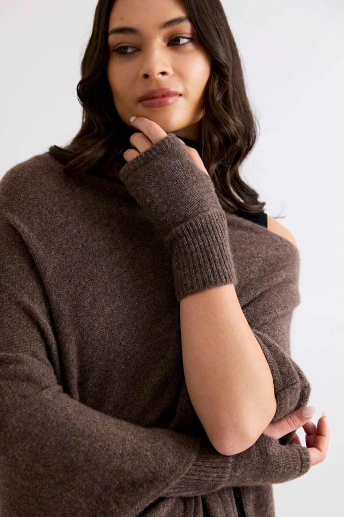 Mia Fratino Wrist Warmers in Espresso 17508-280