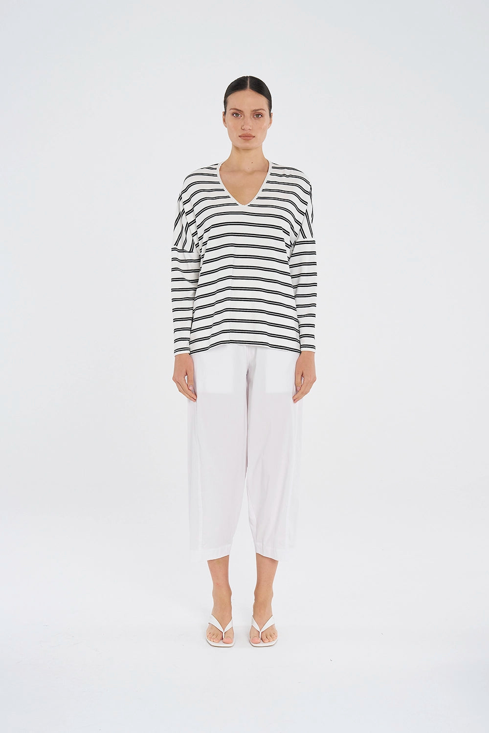 Mela Purdie Wedge Sweater in White/Black F539 8932