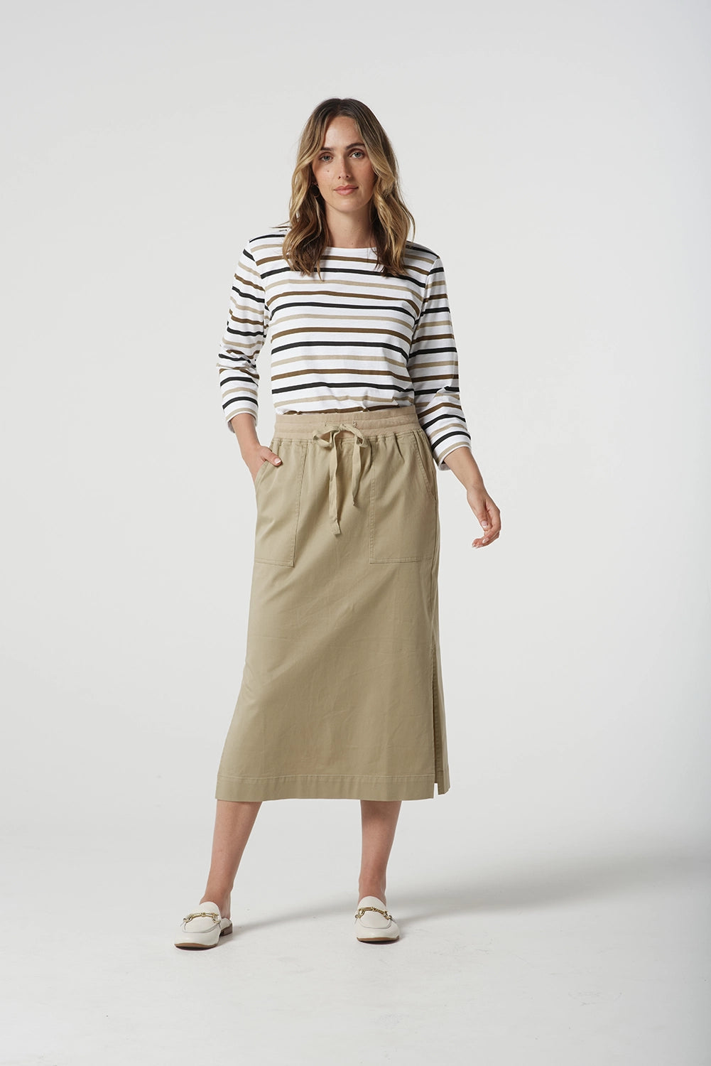 Goondiwindi Cotton Multi Stripe Tee in Otter 3261-22