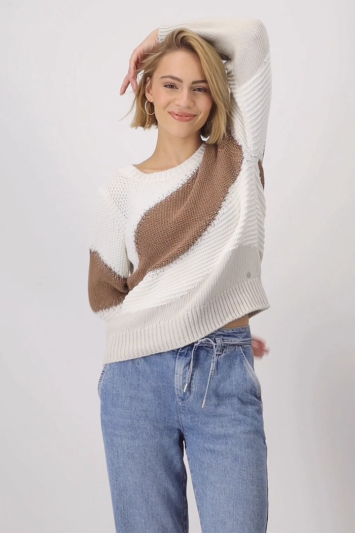 Monari Knitted jumper with intarsia pattern 409466