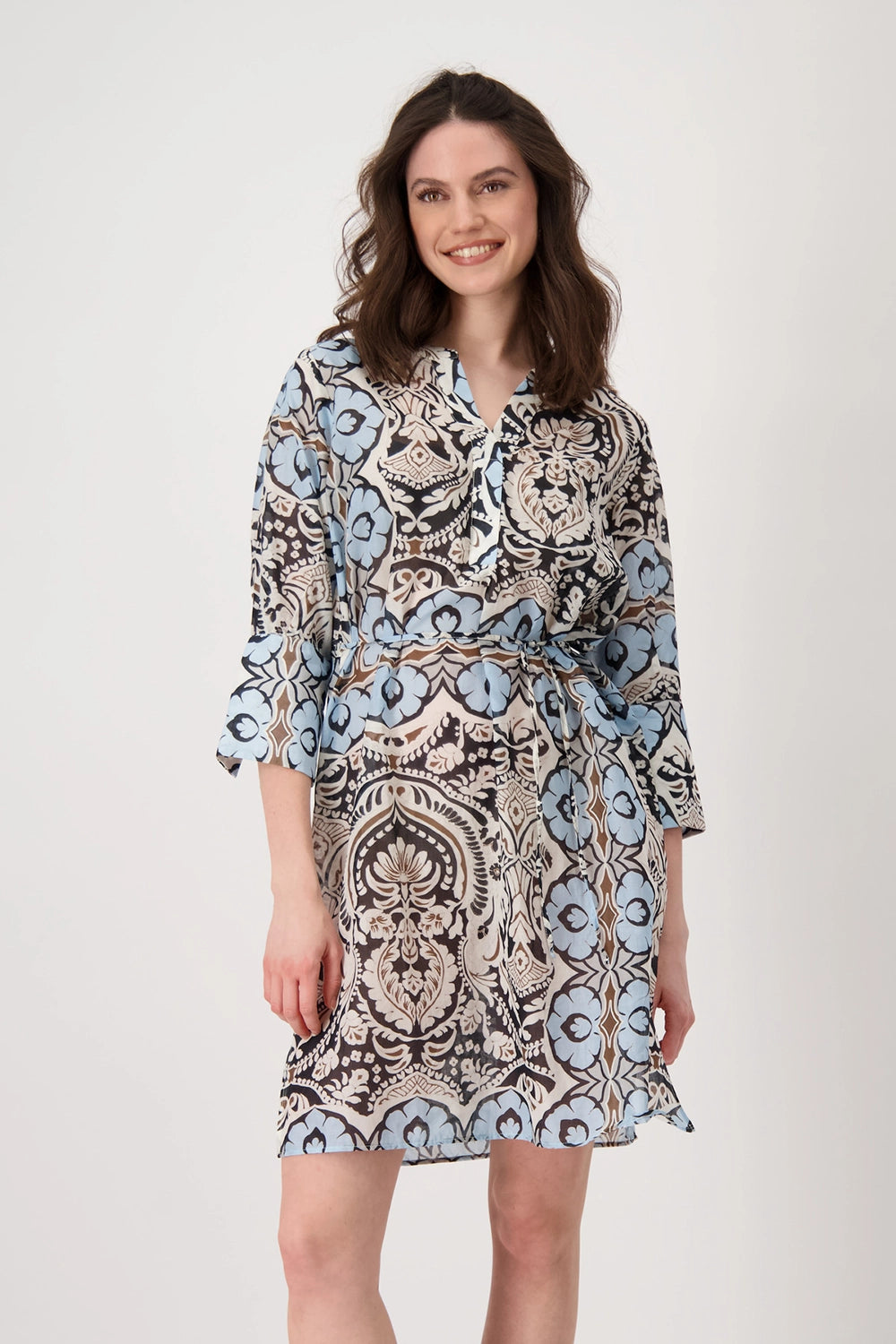 Monari Beach tunic with ornamental pattern 409813