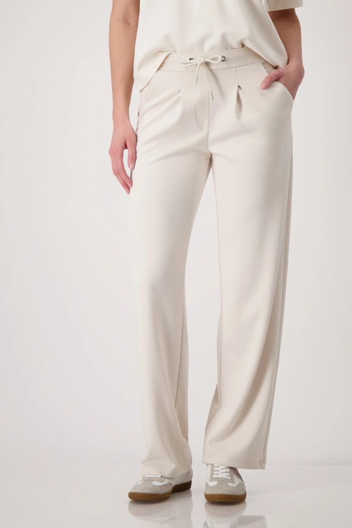 Monari Straight sweatpants 409899 - Pre-Order September Delivery