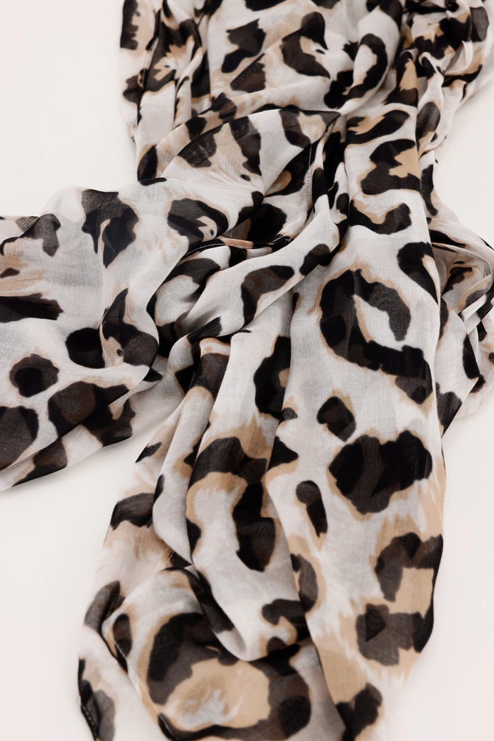 Monari Scarf With Leopard Print in Biscotti Pattern 410446 - Pre-Order July Delivery