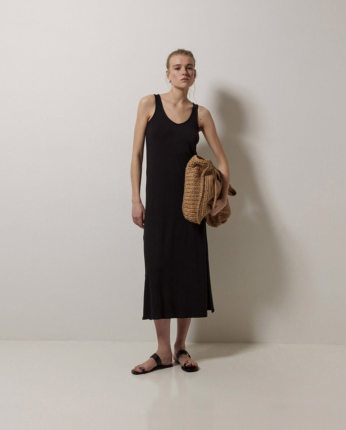 Yerse Sleeveless V Neck Dress 42420Ys