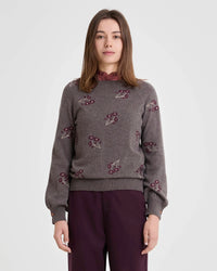 Yerse Jumper Flower Embroidery in Fondopiedra 43514