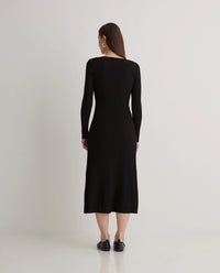 Yerse Dress Pleats in Black 43520