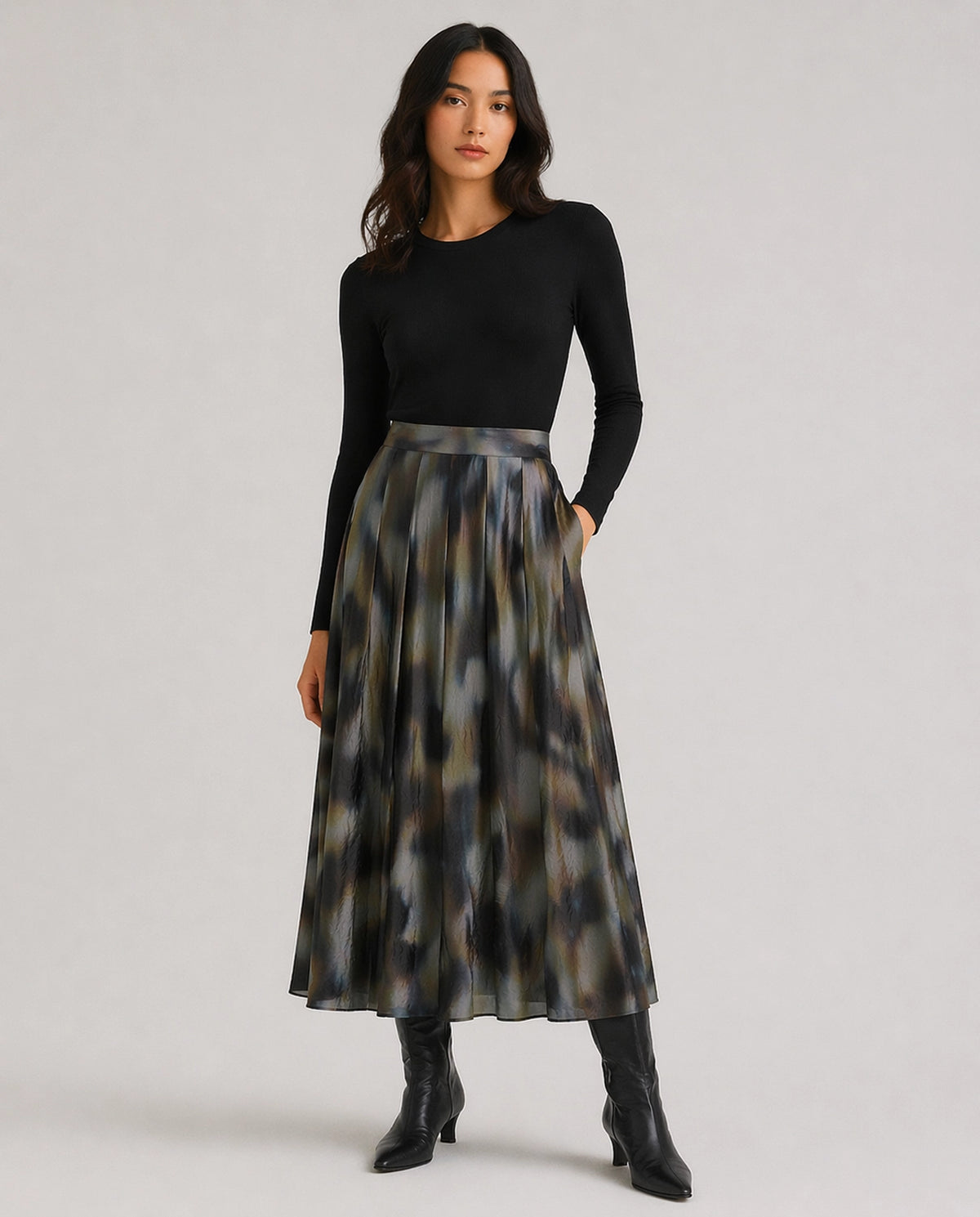 Yerse Skirt Midi Pleats in Kaki 43824