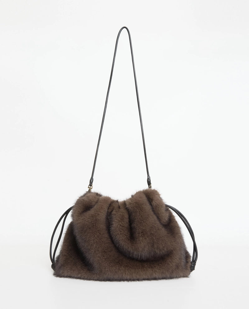 Yerse Bag Leather Adjustable in Chocolate 43974