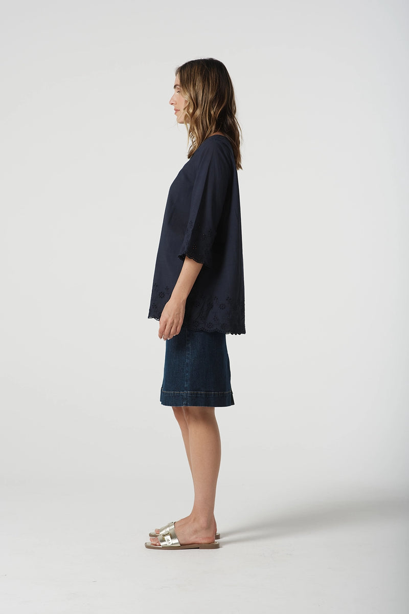 Goondiwindi Cotton Trapeze Top in Dark Navy 4445
