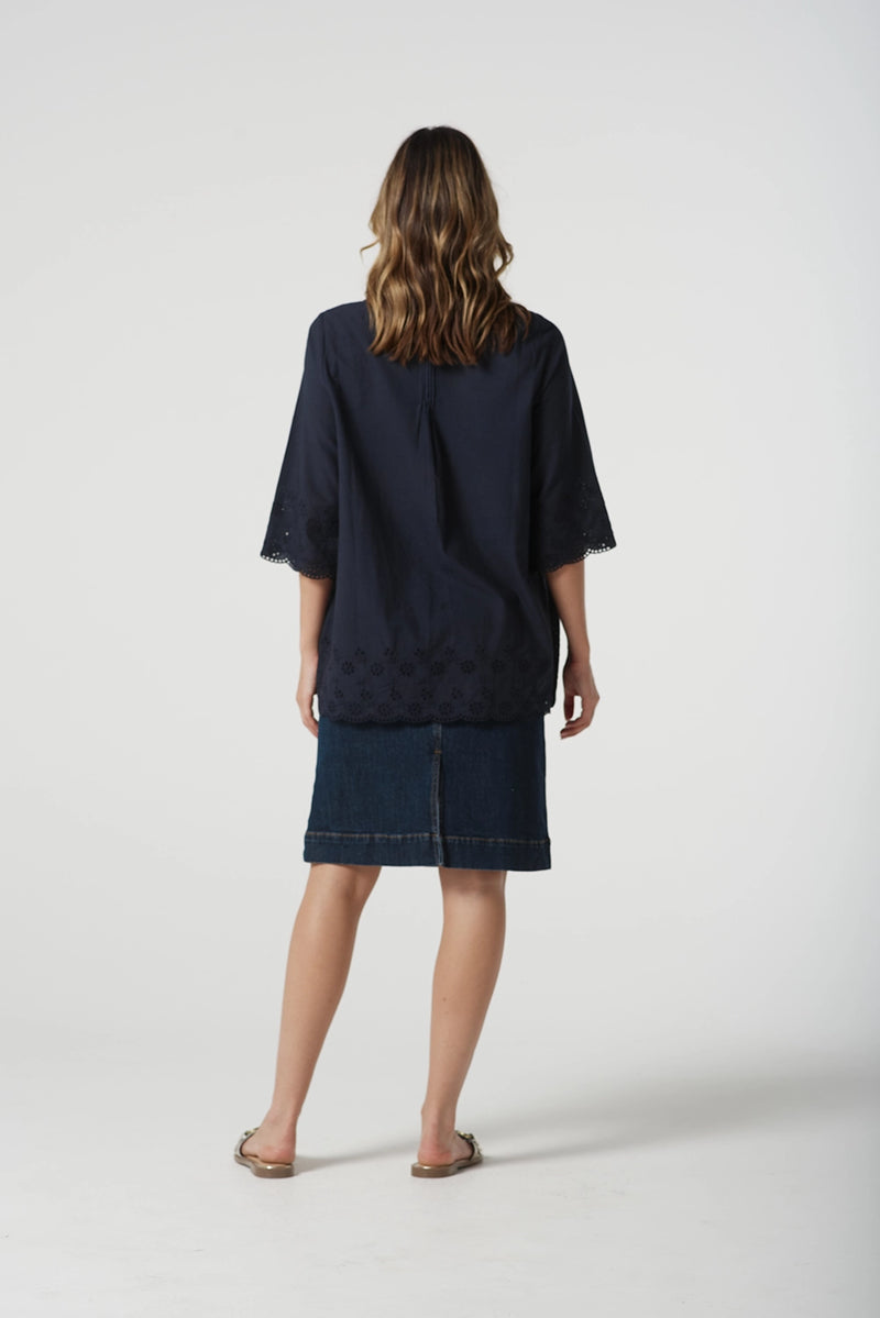 Goondiwindi Cotton Trapeze Top in Dark Navy 4445