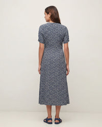 Yerse Viscose Midi Dress in Navy Leaves 44825