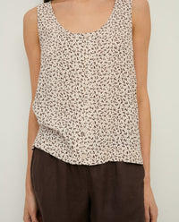 Yerse Crepe Top in Ntl Flowers 44831