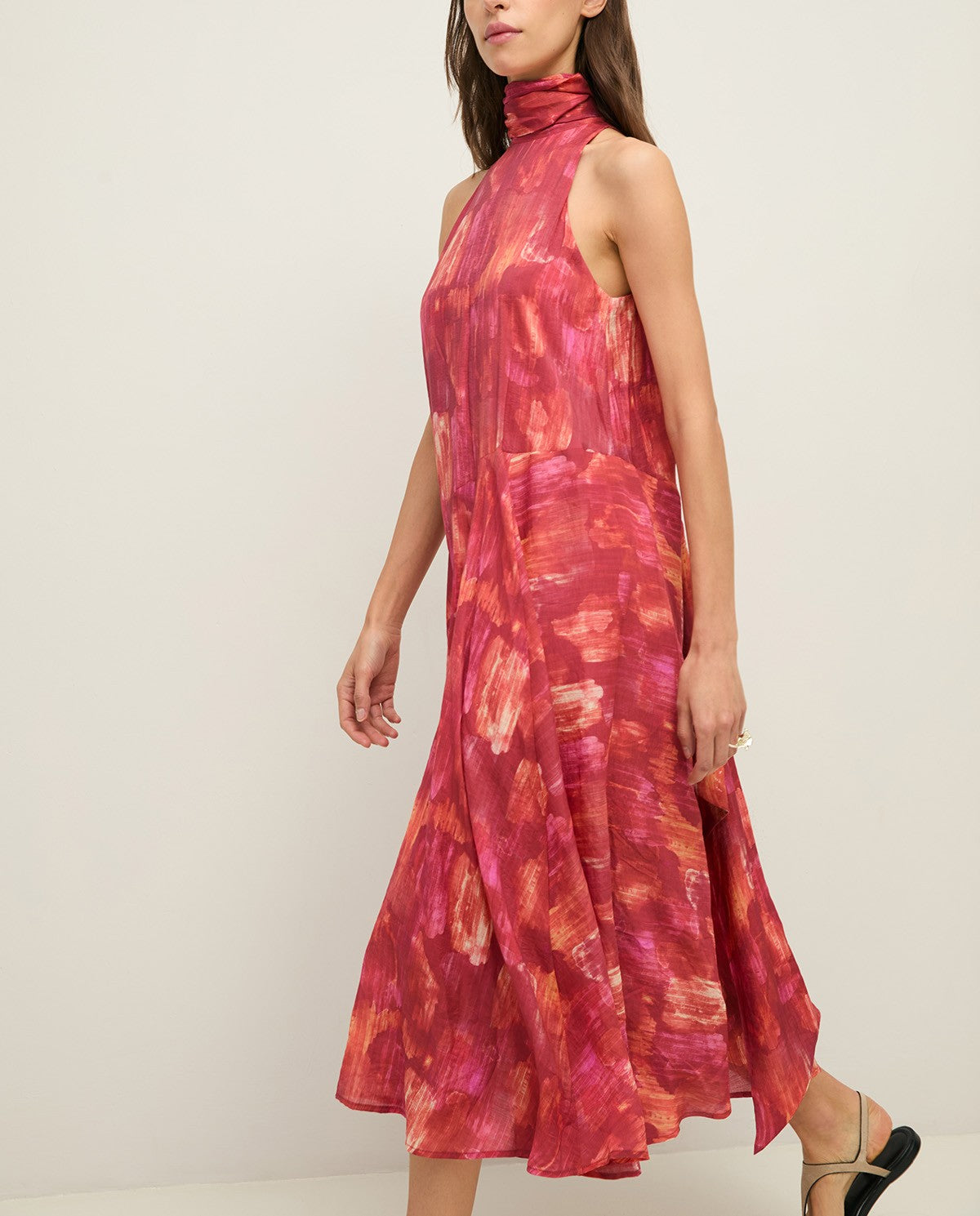 Yerse Long Halter Neck Dress in Stains 44878