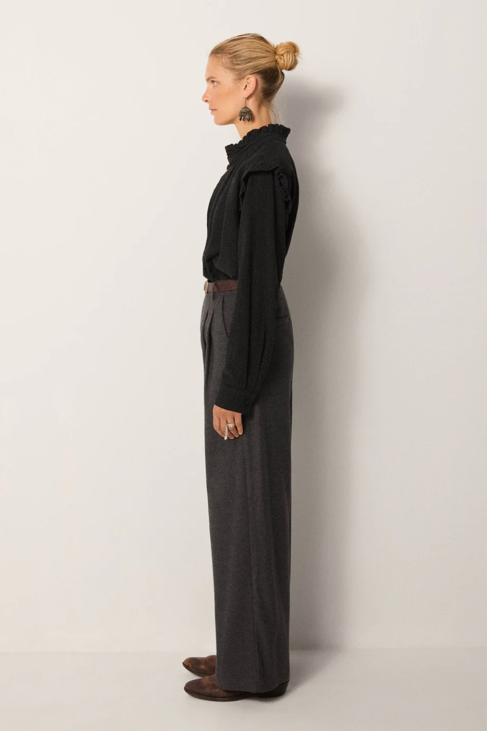 Maison Hotel Charles Pant in Onyx Black - Pre-Order January Delivery