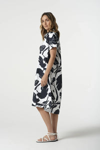 Goondiwindi Cotton Block Leaf Print Dress in Navy Leaf Print 6294-219