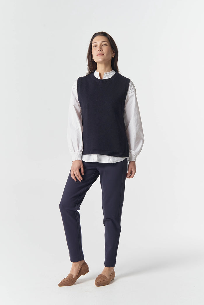 Goondiwindi Cotton Amber Merino Cotton Vest in Dark Navy 7060M