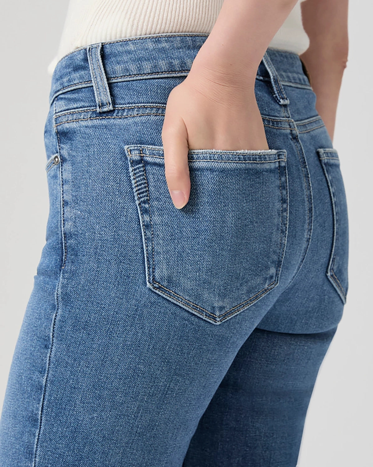 Paige Laurel Canyon 32In Jean 7940P95-C396