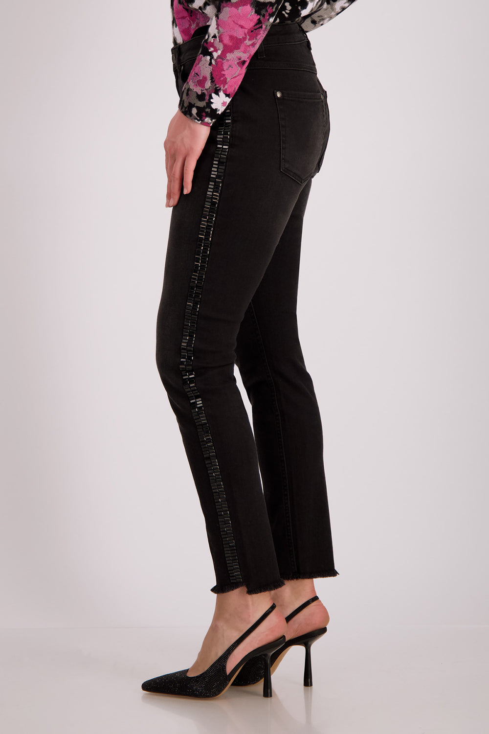 Monari Pants with Rivet Stripe M806905