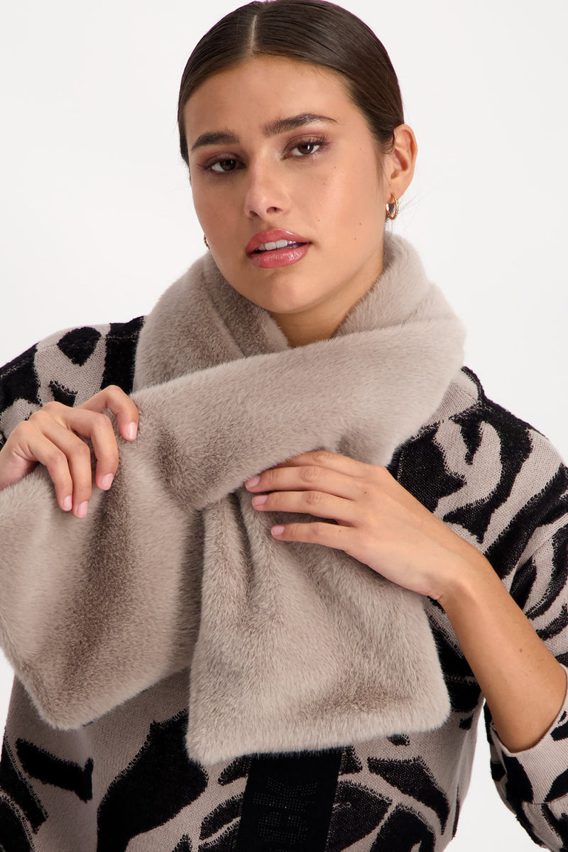 Monari Faux Fur Scarf 807347