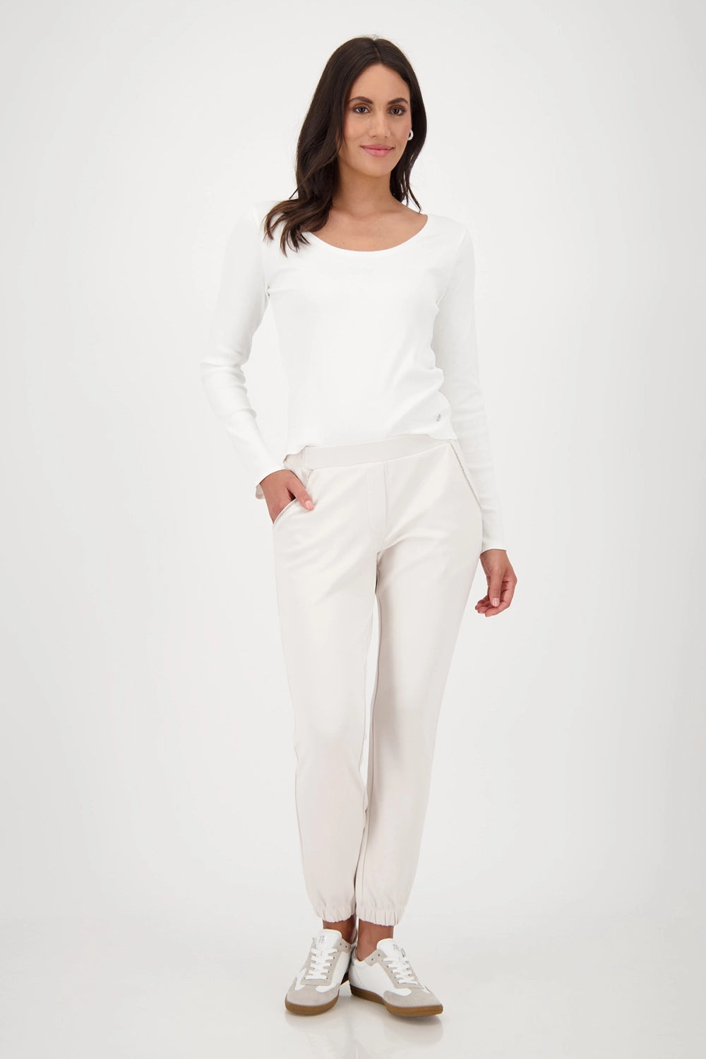 Monari Joggers with jewellery in Oat Milk 808830