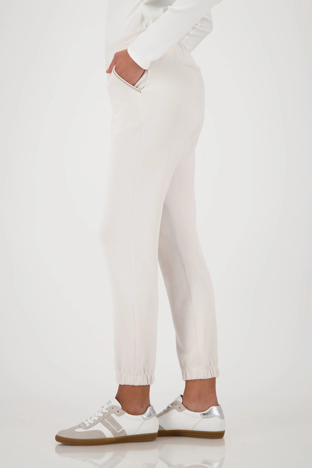 Monari Joggers with jewellery in Oat Milk 808830