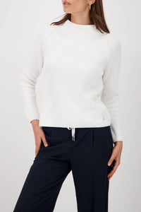 Monari Knitted jumper with stand-up collar in Off White 808986