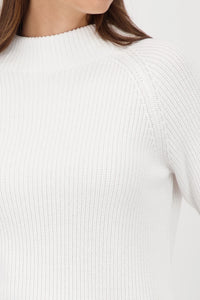 Monari Knitted jumper with stand-up collar in Off White 808986