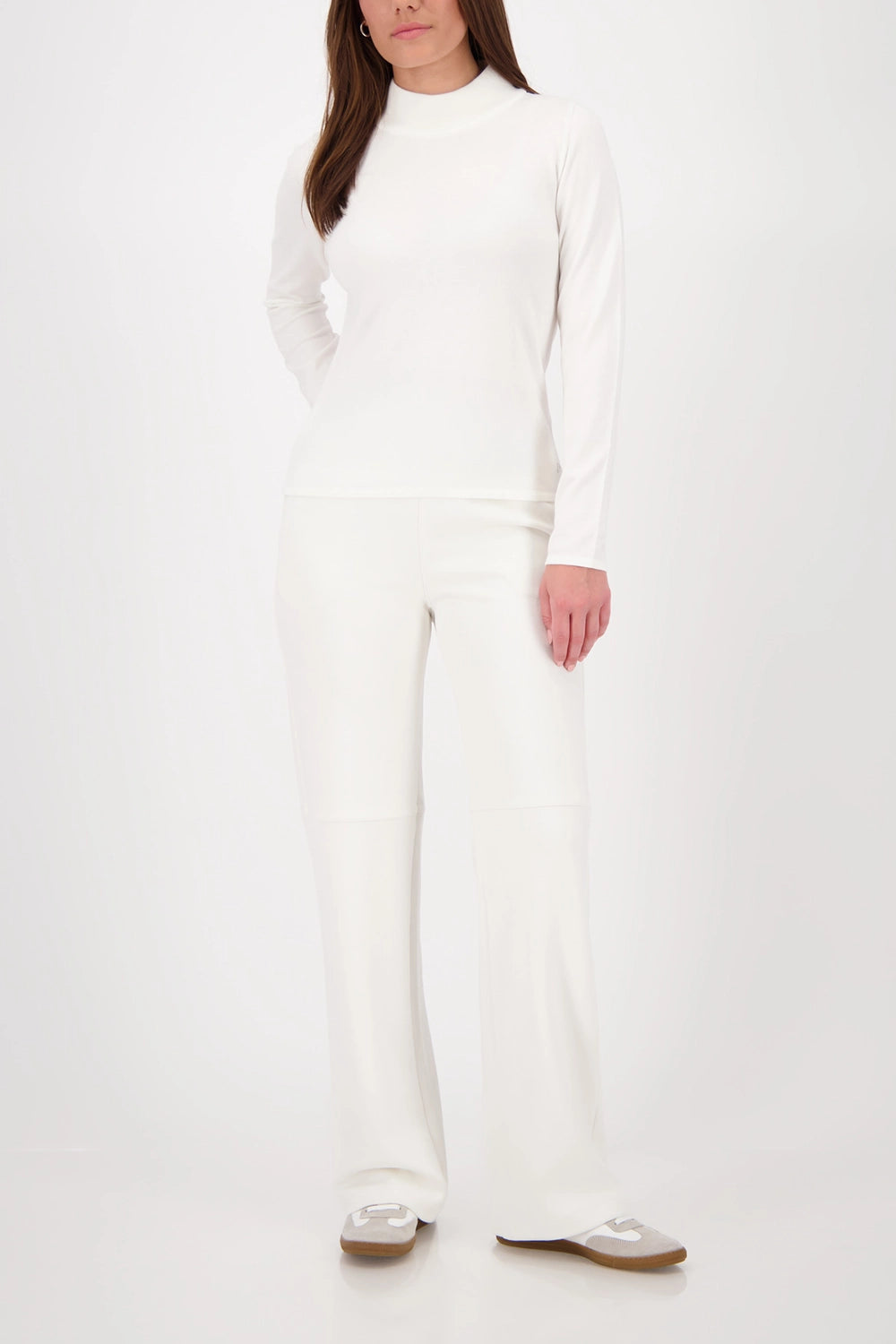 Monari Basic long-sleeve jumper with stand-up collar in Off White 808988
