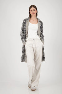 Monari Knitted coat with leopard pattern in Greige Pattern 808994