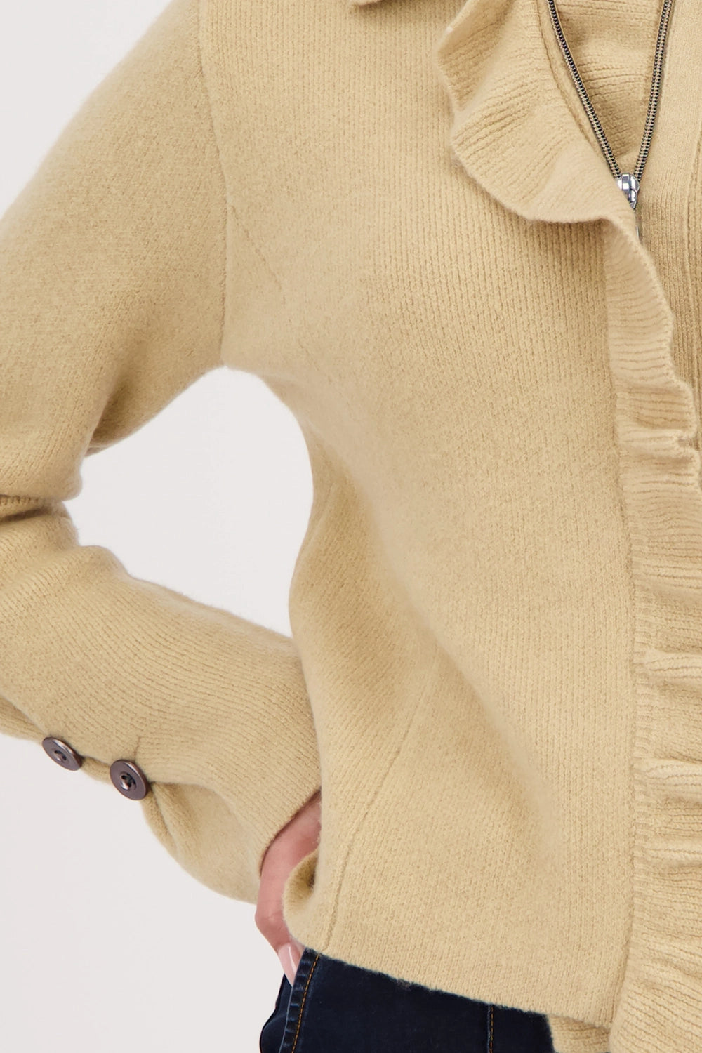 Monari Cardigan with ruffles in Cinnamon 809004