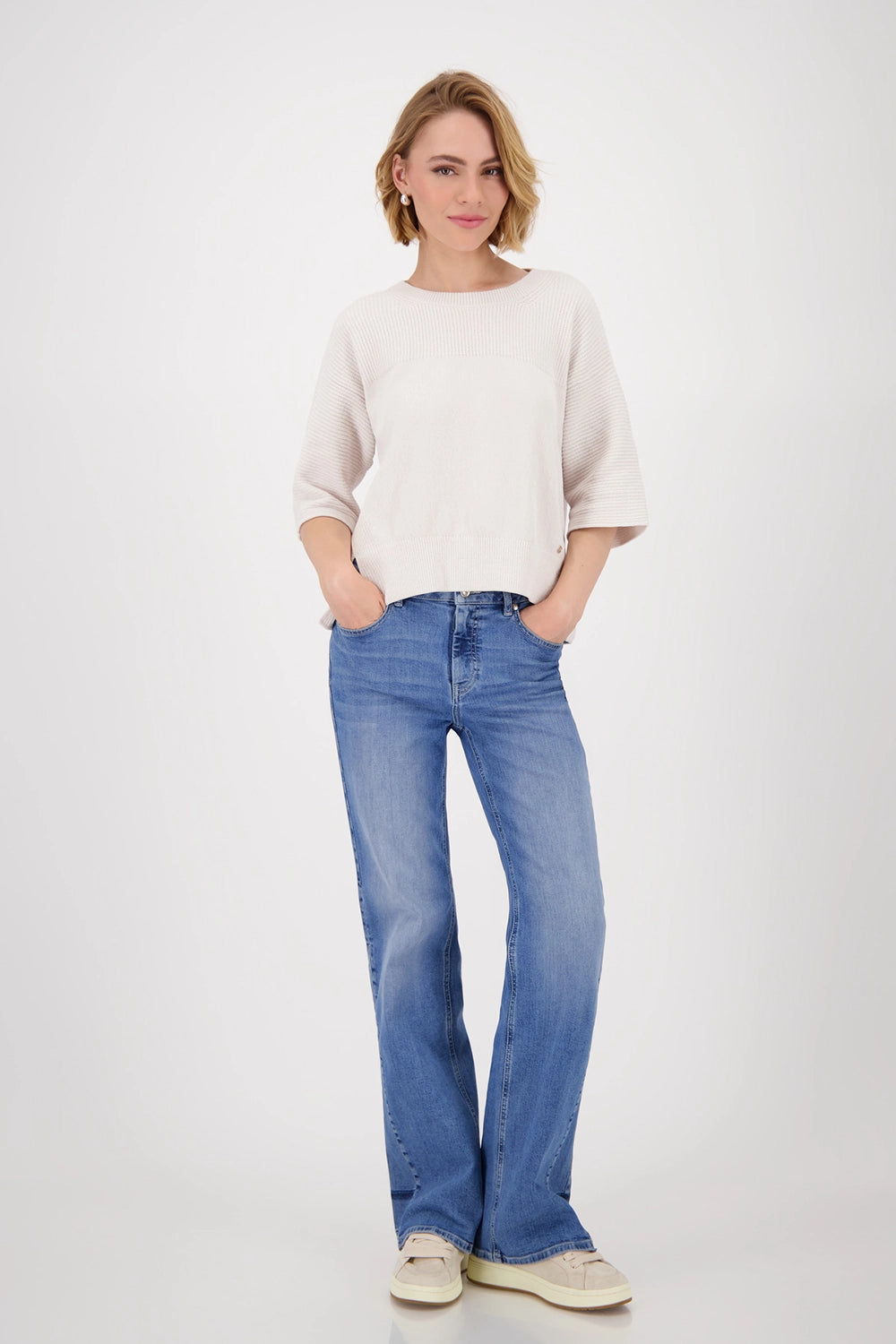 Monari Jumper with side slits in Oat Milk 809064