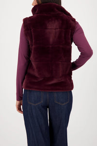 Monari  Fur waistcoat with stand-up collar in Bordeaux 809140
