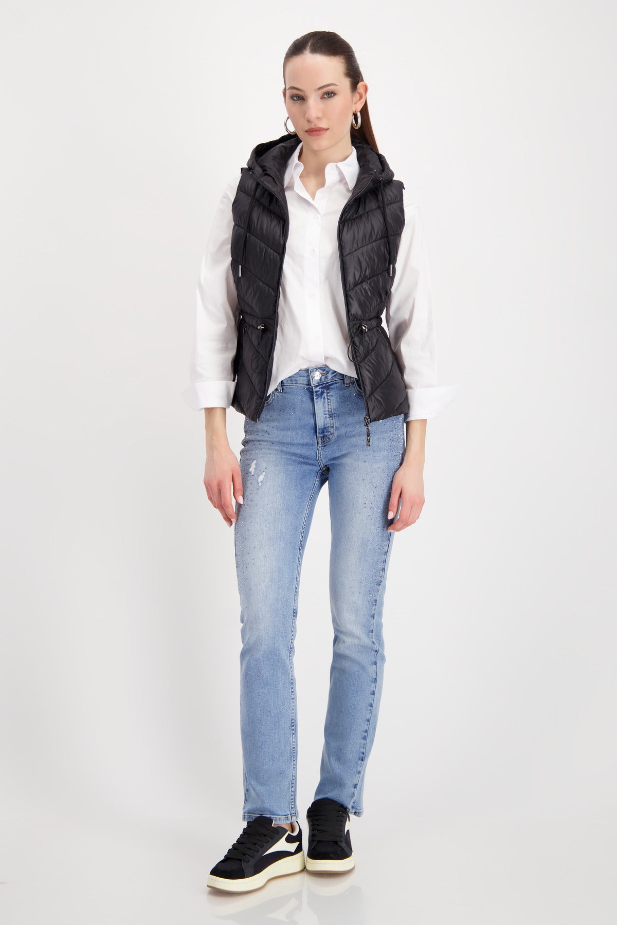 Monari Quilted waistcoat with hood in Black 809164