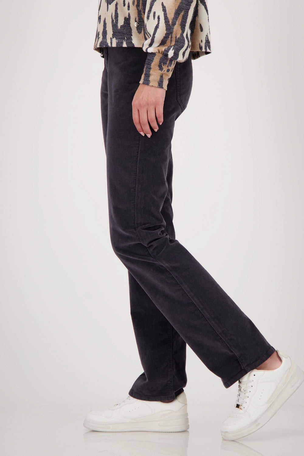 Monari Velvet Pants in Anthra 809226